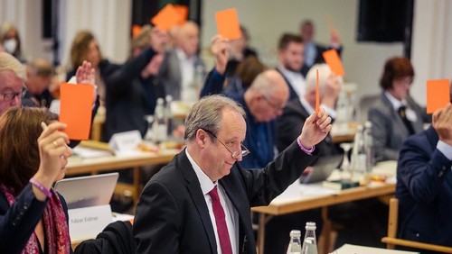Ukraine: Landeskirche beschließt 1,5 Millionen Euro Flüchtlingshilfe