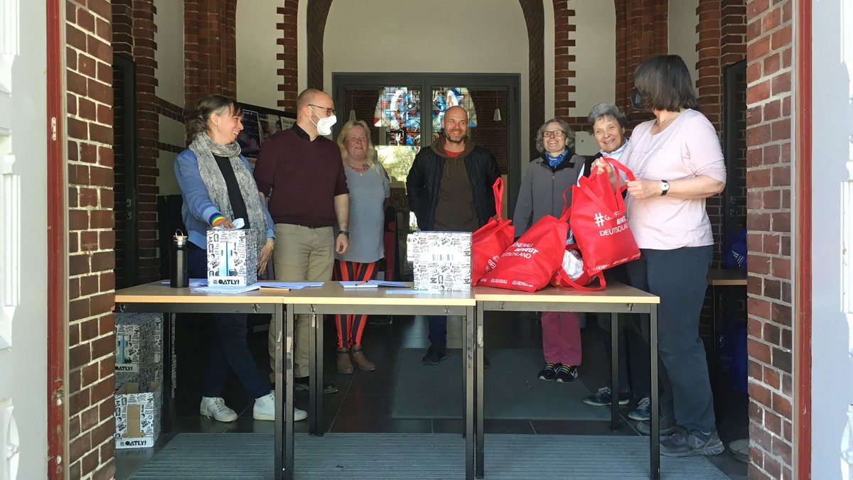 Berliner Tafel erweitert ihr Angebot in der Heilandskirche