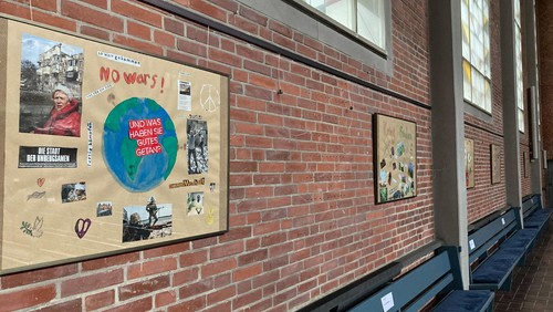 Frieden - Eine Ausstellung von Konfirmand:innen