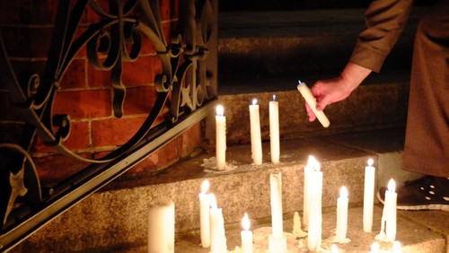 Initiative „Wachet und Betet – Freiheit Jetzt!“ an der Berliner Gethsemanekirche feiert fünfjähriges Bestehen und die Freilassung der Sängerin Hozan Canê und ihrer Tochter Günel Örs