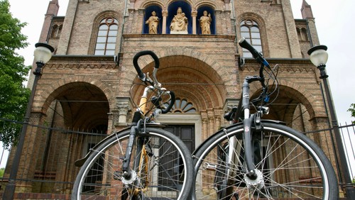 Fahrradgottesdienst mit Reisesegen in St. Peter und Paul