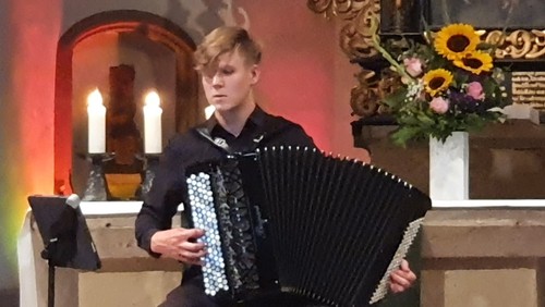 Meisterhafte Akkordeonmusik