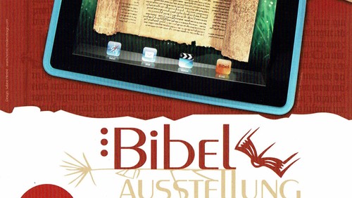 Bibelausstellung im Schenefelder Stadtzentrum – Vom Papyrus zur digitalen Bibel