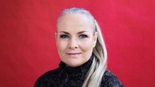 Koncert med Søs Fenger i Gråsten Slotskirke torsdag den 1. december 2022 kl. 20.00
