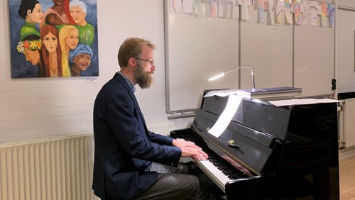 Billeder fra sangaftenen med Christian Præstholm og koret