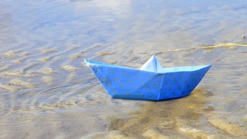 EIN MENSCHENLEBEN IST UNBEZAHLBAR – SEENOTRETTUNG IST ES NICHT.