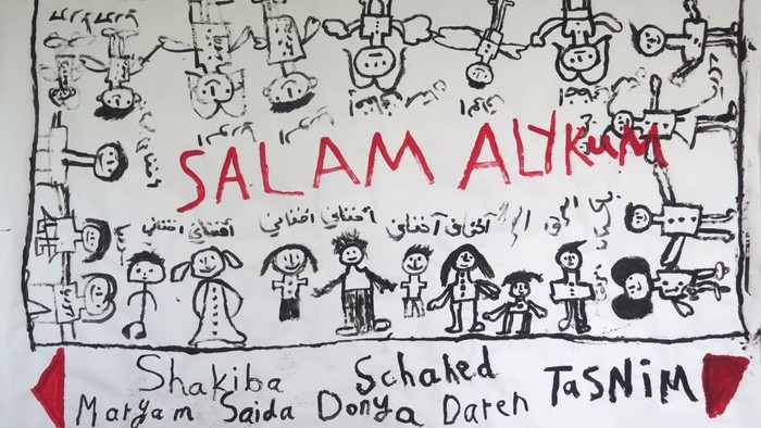 Das Bild zeigt eine kindliche Zeichnung mit der Aufschrift