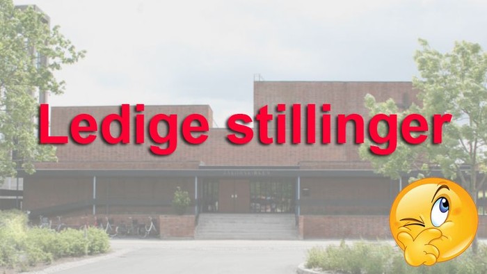 Et stort, lavet murstenshus med