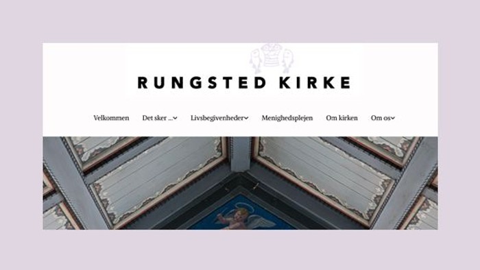Hjemmesideoverskrift for Rungsted Kirke med et foto af kirkens indre og en navigationsmenu på dansk.
