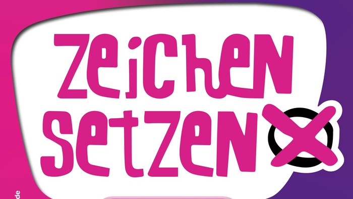 Plakat zur Bewerbung einer Online-Veranstaltung mit dem Titel *„Zeichen setzen“* am **26.09.2025**, organisiert von der **Evangelischen Kirche**.
