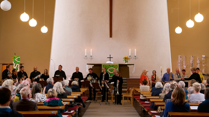 Flötenkreis unter Leitung von Sebastian Voges und dem Stephanus-Blechbläser-Ensemble unter Leitung von Sonia Singel-Roemer