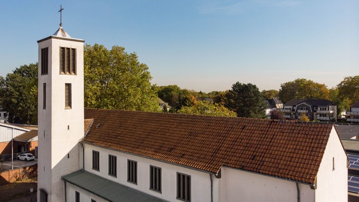 Gnadenkirche Frontansicht