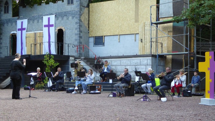 Posaunenchor bei der Konfirmation auf der Freilichtbühne Herdringen am 30.08.2020