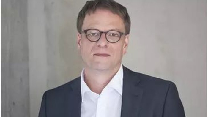 Portraitfoto von Hendrik Cremer