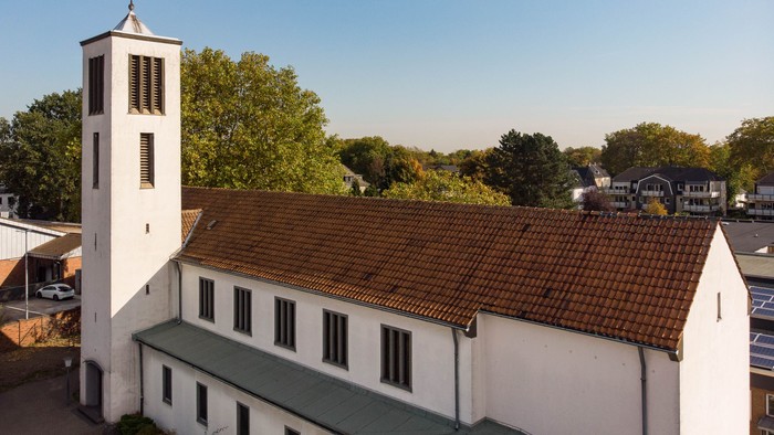 Gnadenkirche Frontansicht