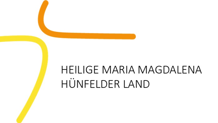 Das Bild zeigt ein abstraktes Symbol in Orange und Gelb vor schwarzem Hintergrund.