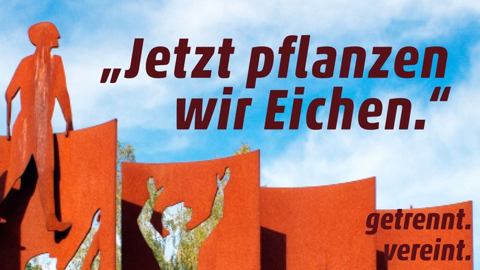 Ein Mann hilft anderen Menschen über eine Mauer zu klettern, mit dem Spruch 