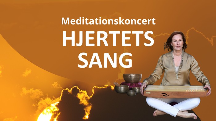 Meditationskoncert med Hjertets Sang, kvinde i meditasjonstillæg med instrumenter