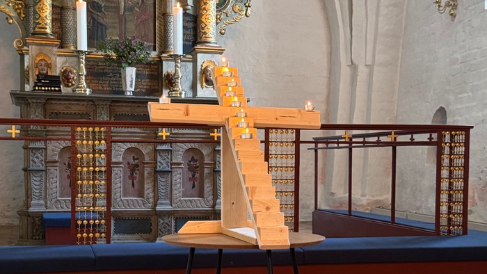 Vores smukke Lyskors, som bruges til familiekirke i stedet for lysglobe