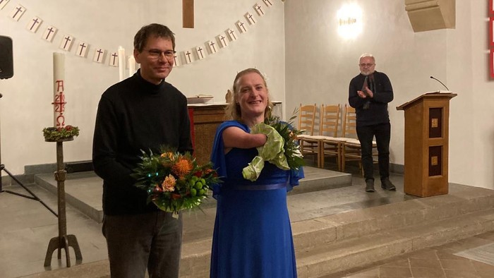 Organist Matthias Koch und Hannah Schlubeck an der Panflöte