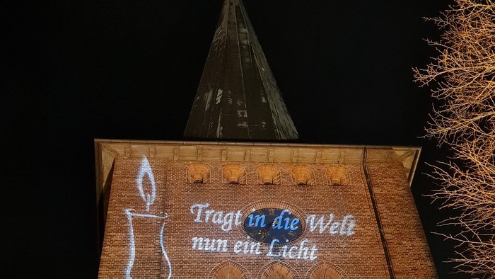 Lichtinstallation Stadtkirche 