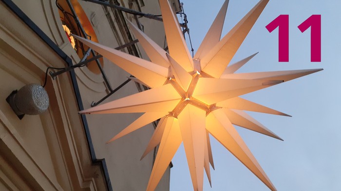 Herrnhuter Stern an der Dorfkirche Stülpe