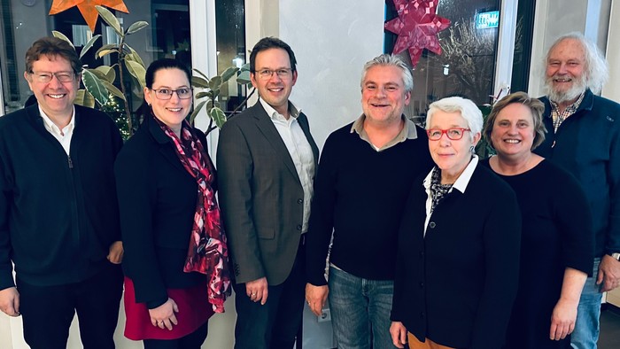 Der Kreissynodalvorstand um Superintendent Henning Waskönig (3. von links) im Rahmen der Kreissynode am 5. Dezember im Gemeindezentrum Haspe.