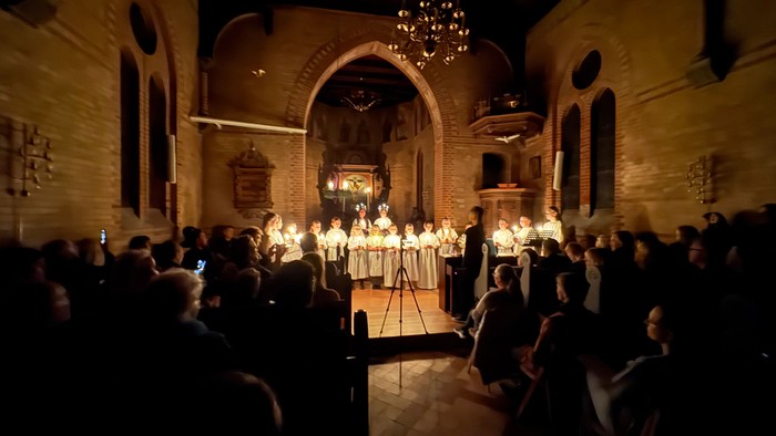 Luciakoret i korbuen. 