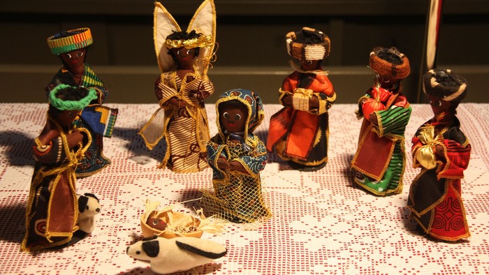 bunte Krippenfiguren