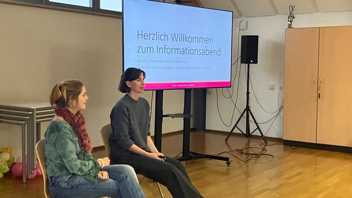 Selbstbehauptungskurs an der Mädchenrealschule St. Josef - in Kooperation mit der 