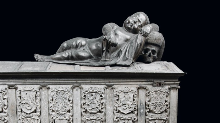 Foto eines Sarkophages aus der Hohenzollerngruft