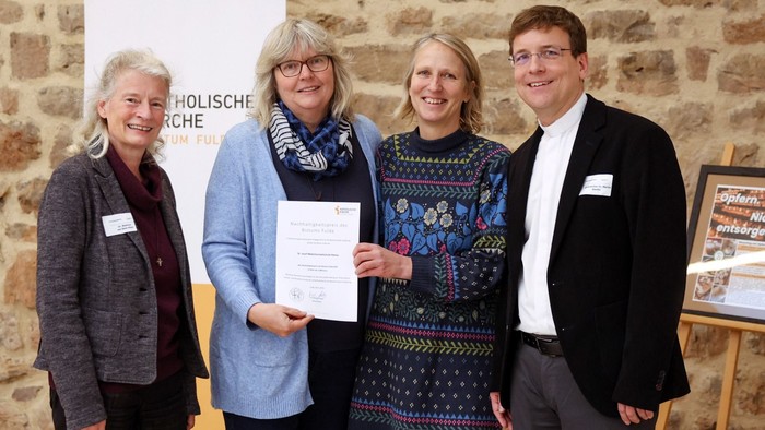Die Mädchenrealschule St. Josef erhält 1.000 EUR beim Nachhaltigkeitspreis des Bistums Fulda.
