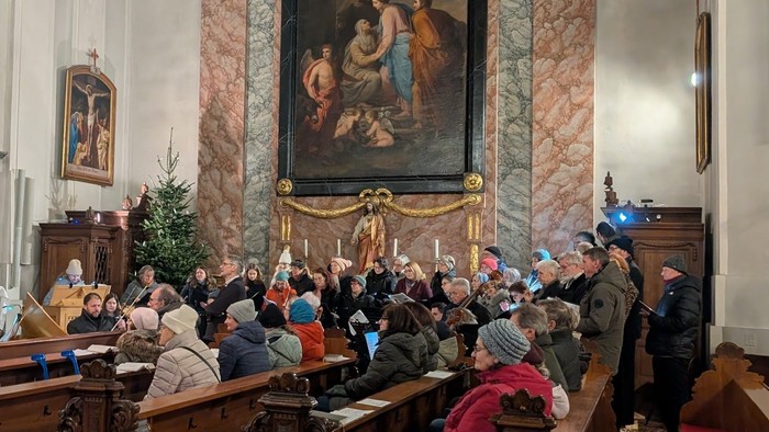 Kirchengemeinde mit Chor
