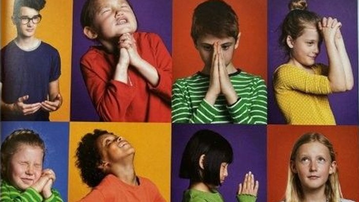 Betende Kinder