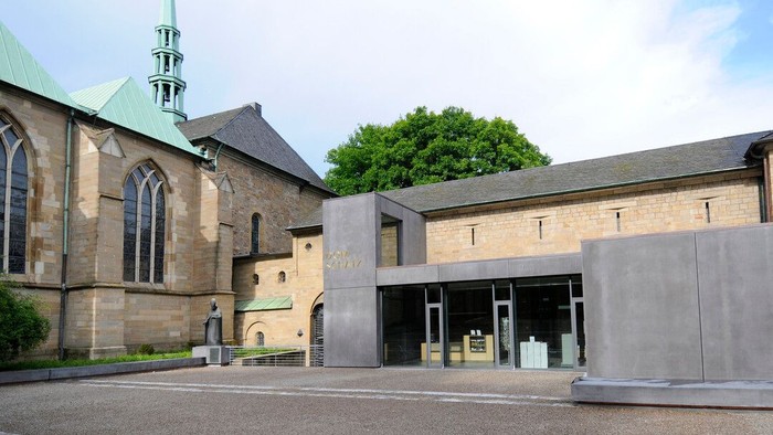 Bild vom Eingang zur Domschatzkammer in Essen