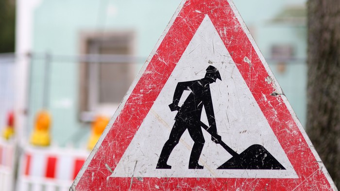 Verkehrsschild Baustelle 