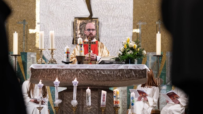 Altar zur Erstkommunion 2026 in St. Norbert