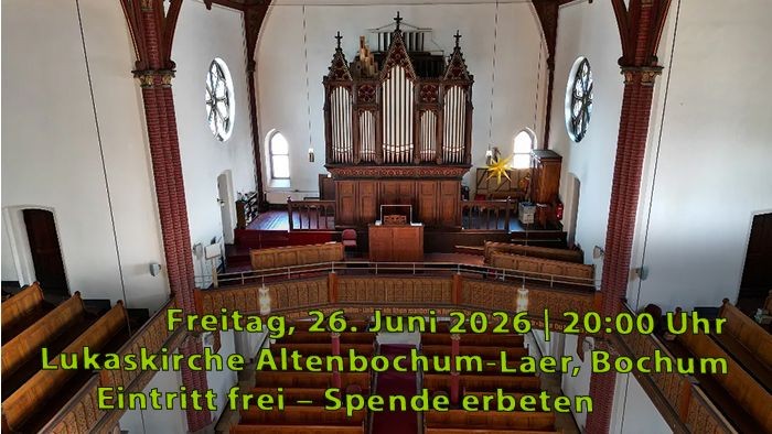 Lukas-Kirche Altenbochum Blick auf die Sauer-Orgel
