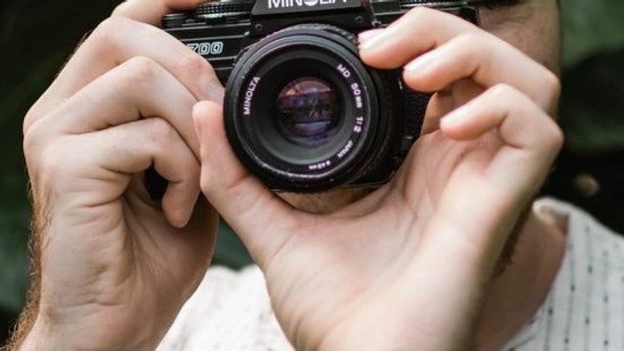 fotograf med kamera