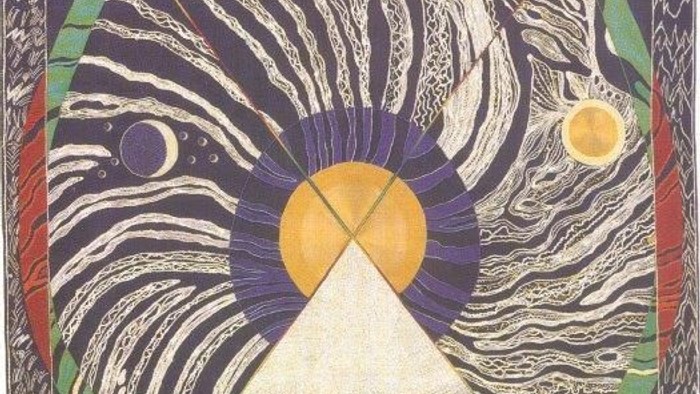 Abstrakt mandala med geometriske mønstre, zebrastriber og livlige trekantede farvegradienter med et sol-lignende centrum.