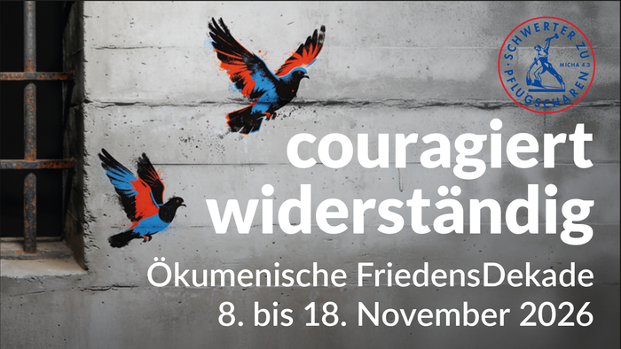 Die Grafik zeigt ein Streetart-Mural mit zwei farbenfrohen Vögeln auf einer grauen Betonwand sowie den Schriftzug zur Ökumenischen FriedensDekade und das Logo der Aktion