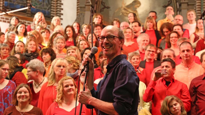 Aufnahme von Stephan Zebe und dem Lighthill Gospelchor in der Erlöserkirche