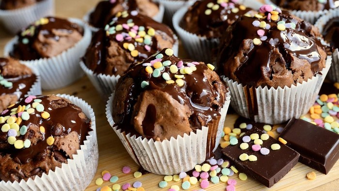 Schokumuffins mit Streuseln