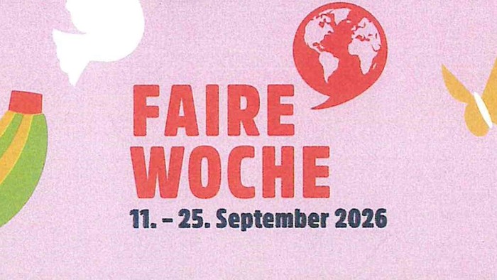 Fair Handel Plakat mit Kleidern und Obst Bilder