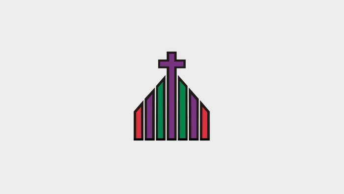 Bunte gestreifte Kirchensilhouette mit einem Kreuz oben.