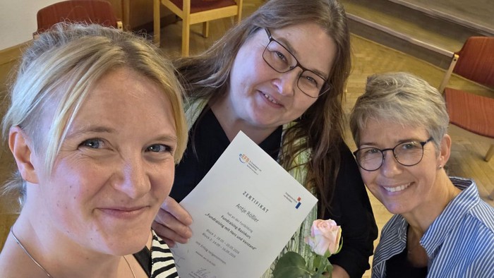 Auf dem Bild sieht man die drei Teilnehmerinnen aus Ibbenbüren, Christine Jürgens, Antje Rößler und Tanja Krömer.