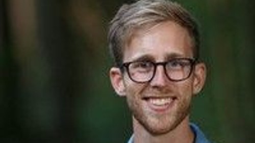 Astrup Og Rostrup Menighedsråd byder Morten Holmriis og hans familie velkommen!