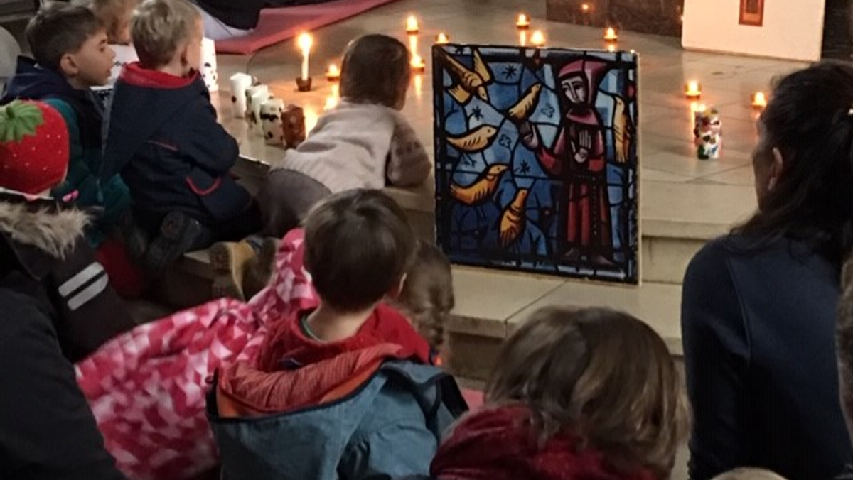 Was kann man in der Stille hören? - Oder Taizé-Andacht und Familienbrunch im Nov 2018