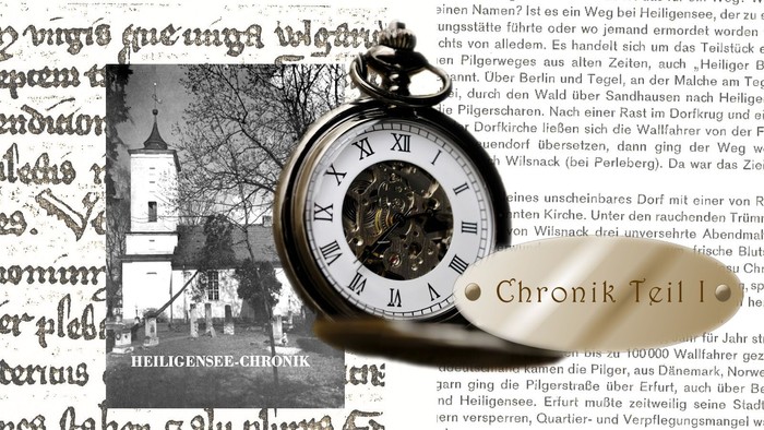 Das Bild zeigt eine alte Taschenuhr vor einem historischen Hintergrund mit Text und einer Kirche.