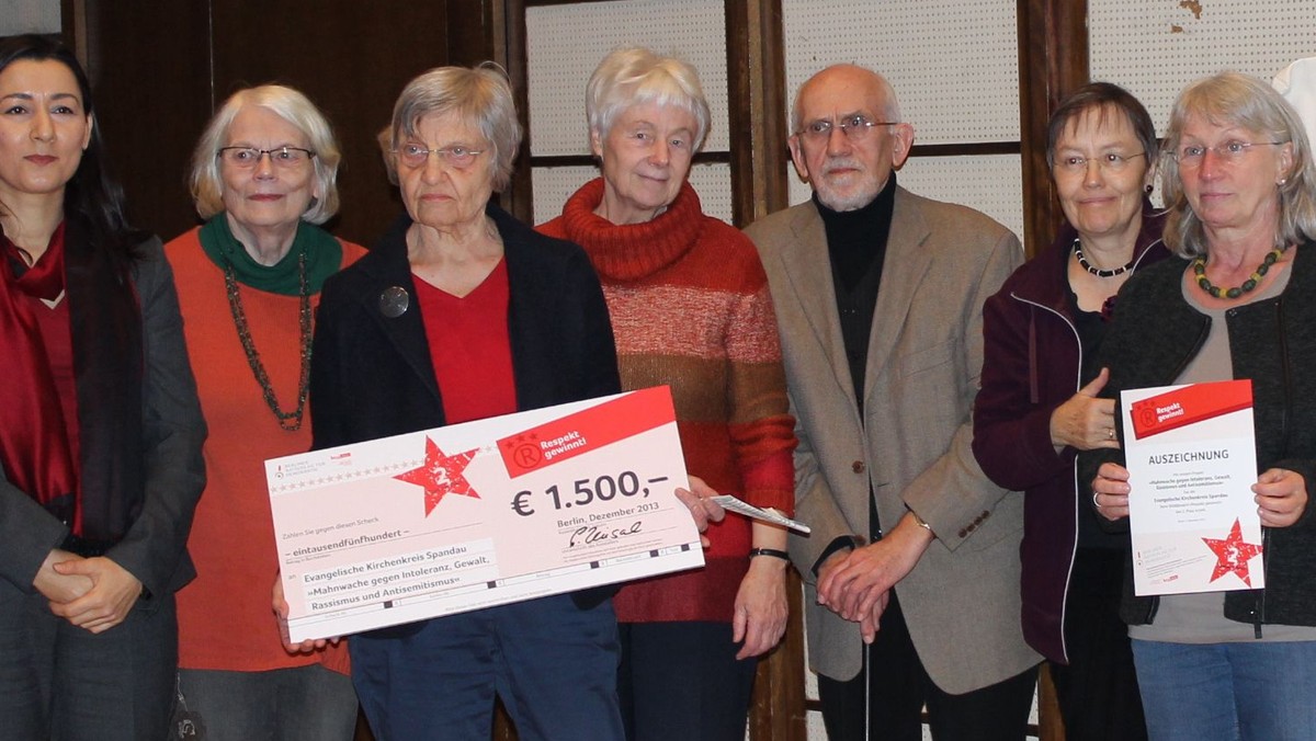 Mahnwache gewinnt 2. Platz bei „Respekt gewinnt“ !